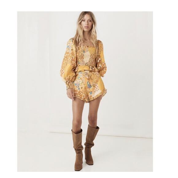 Spell & The Gypsy $288 Freda Shirred Blouse + Patchwork Shorts Set - Picture 2 of 12